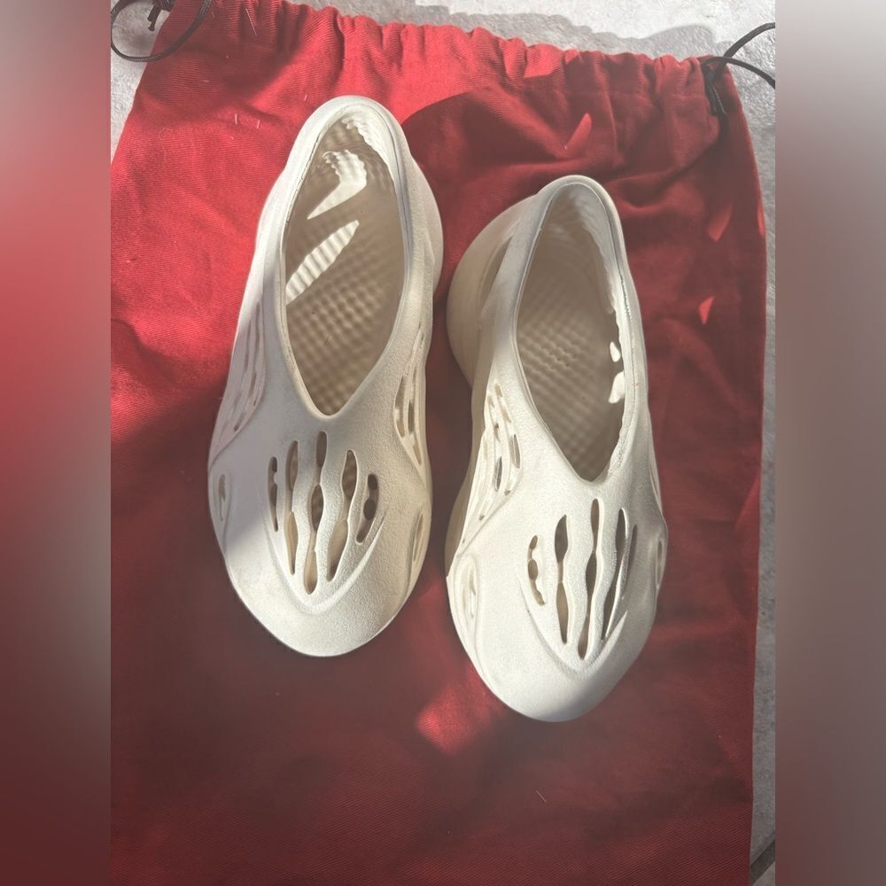 YEEZY Foam Runners cutout flats loafers shoes adidas ye season sneaker unisex